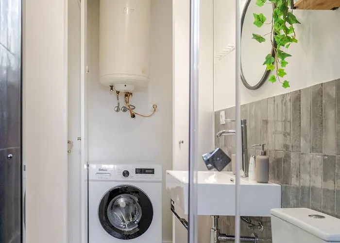 Apartman Stylish W/ Charming Terrace By Hostwise Porto