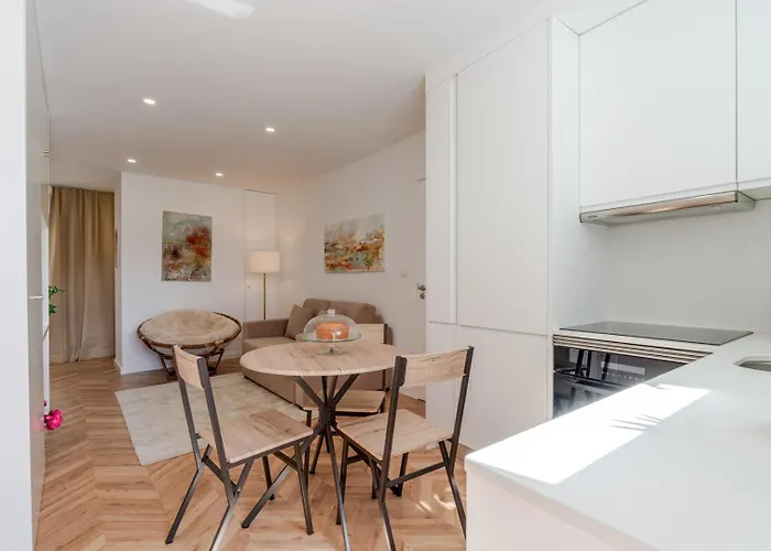 Stylish W/ Charming Terrace By Hostwise Apartman Porto